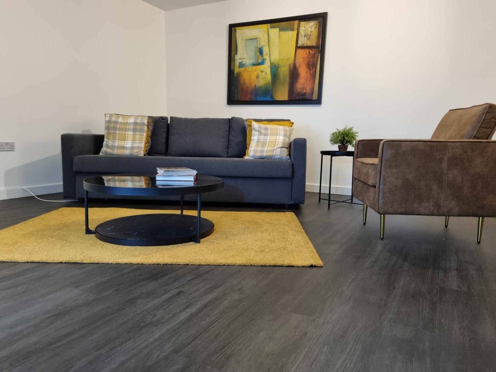 Spacious London Apartment 5 Min Walk To Leytonstone Underground Station And 5 Stops To Zone 1 Exterior photo